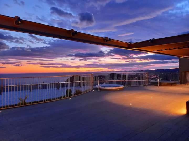 Appartement Intempo Luxury Sky View & *